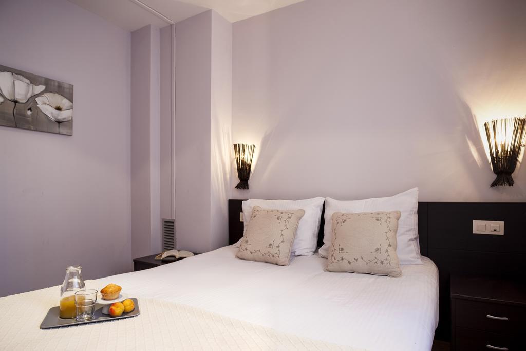 Short Stay Group Camp Nou Serviced Apartments Barcellona Esterno foto