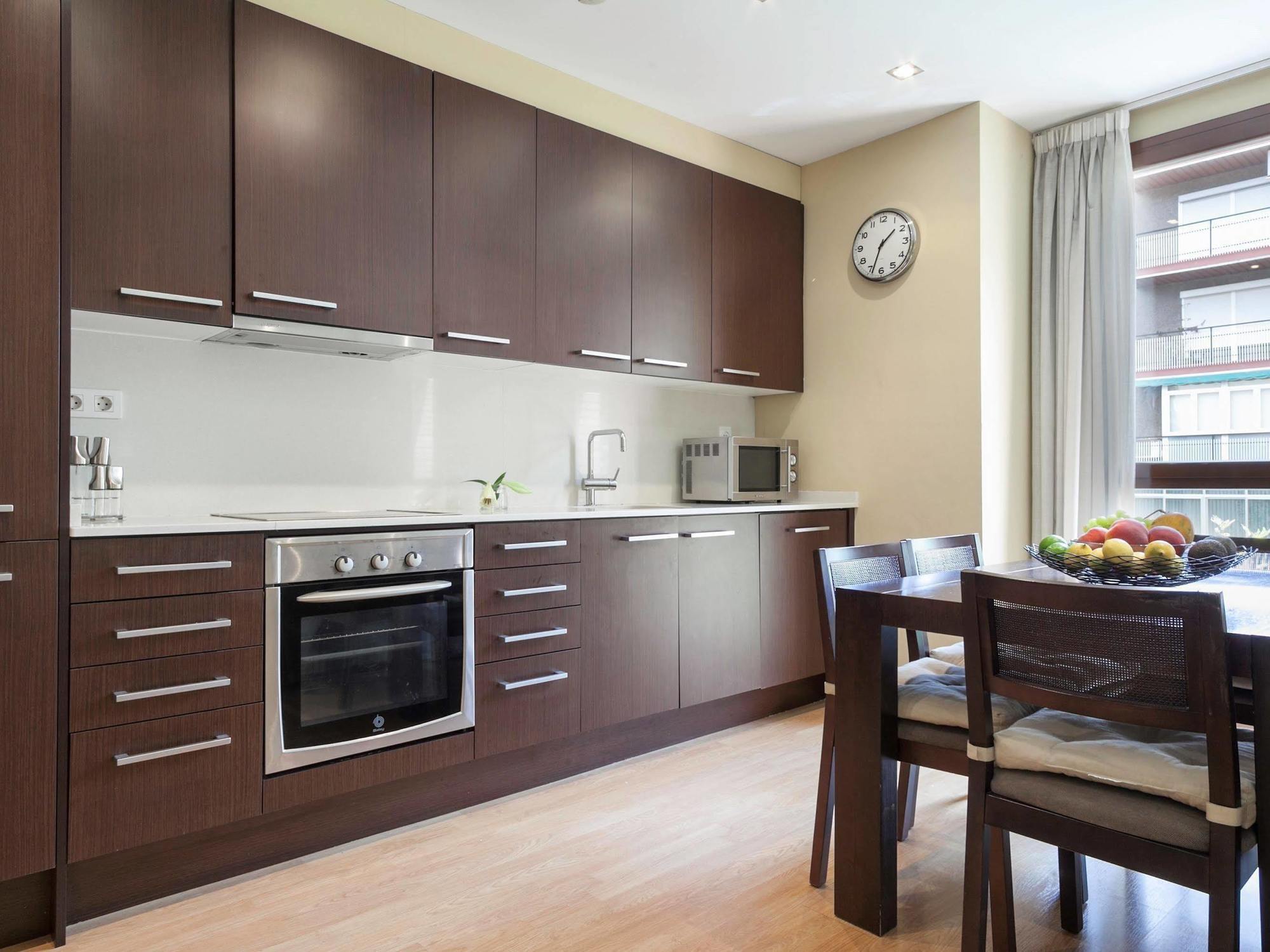 Short Stay Group Camp Nou Serviced Apartments Barcellona Esterno foto