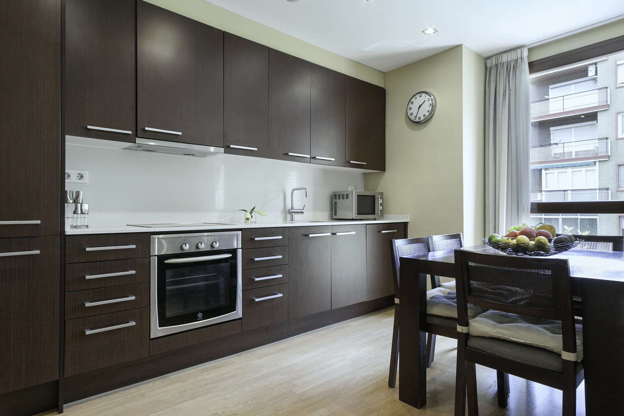 Short Stay Group Camp Nou Serviced Apartments Barcellona Esterno foto