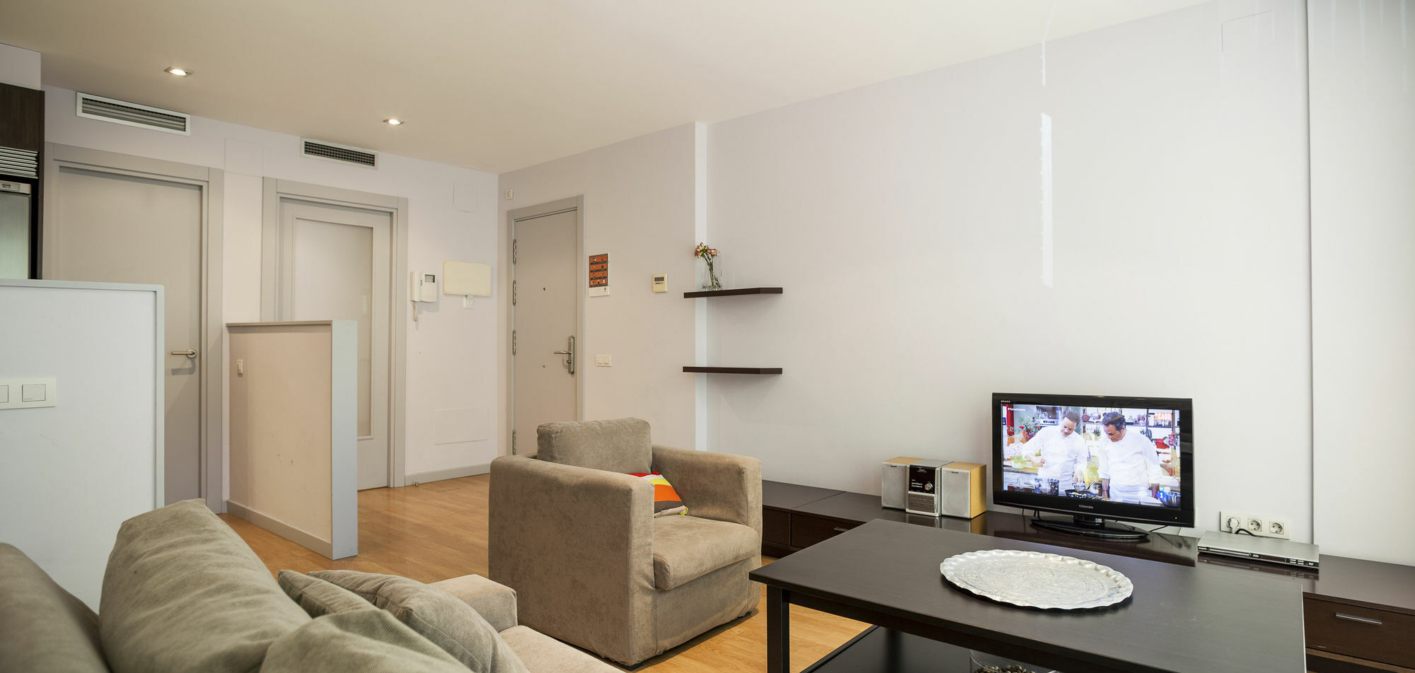 Short Stay Group Camp Nou Serviced Apartments Barcellona Esterno foto