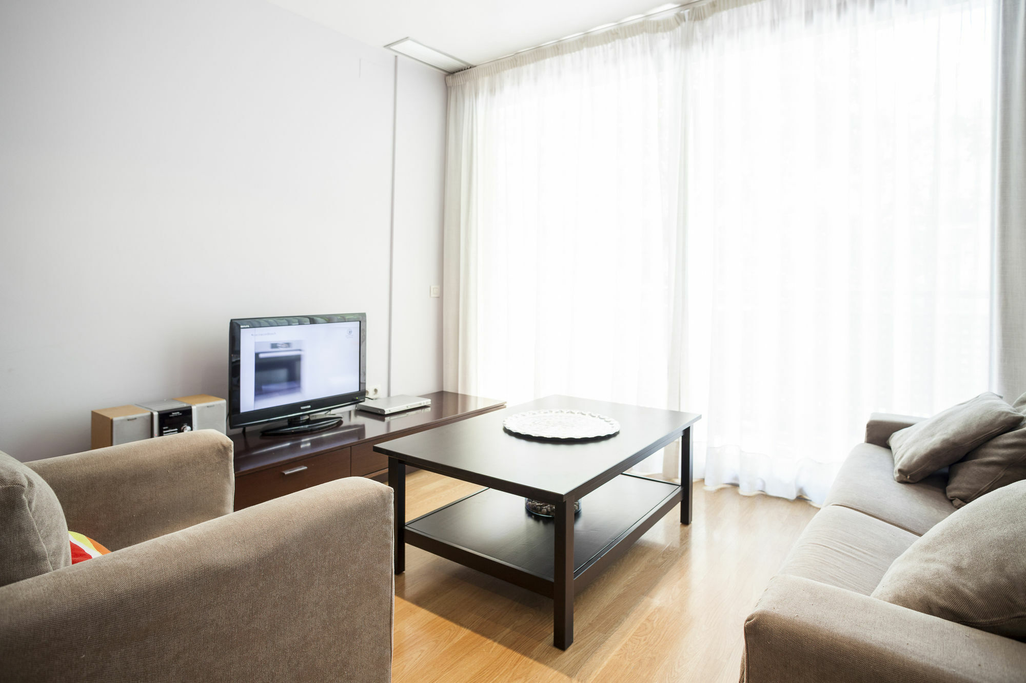 Short Stay Group Camp Nou Serviced Apartments Barcellona Esterno foto