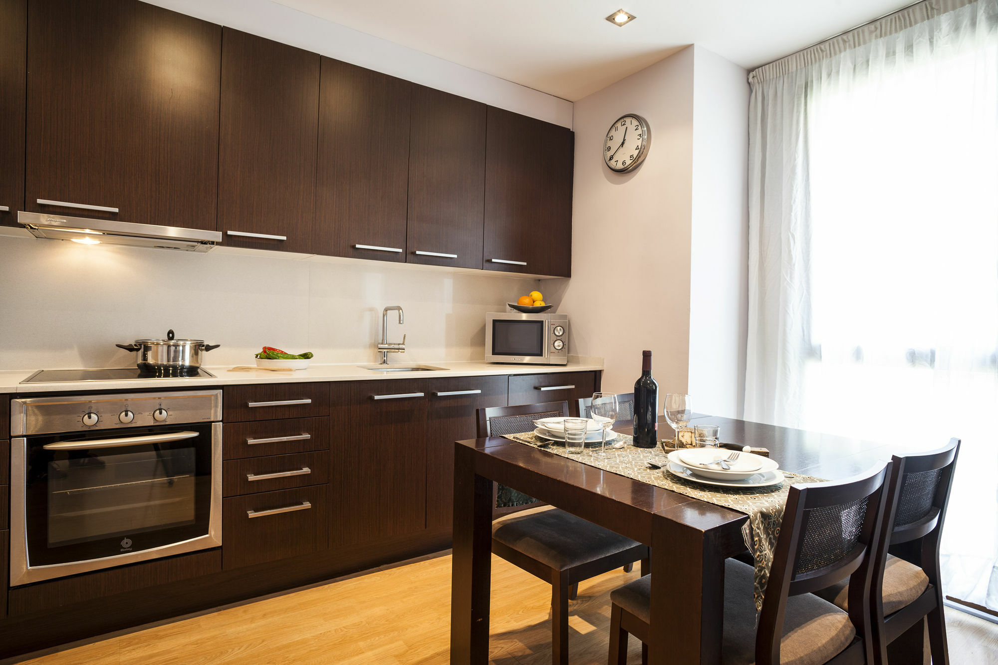 Short Stay Group Camp Nou Serviced Apartments Barcellona Esterno foto